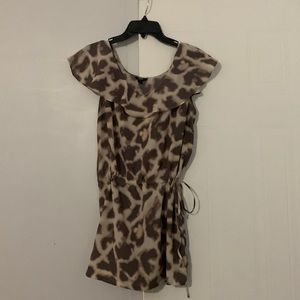 Mossimo slinky and light, perfect for work or just hanging with your gals.